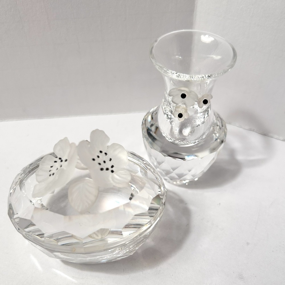 Swarovski Crystal Lot 2 Floral Trinket Box& Vase Unboxed in Excellent Condition